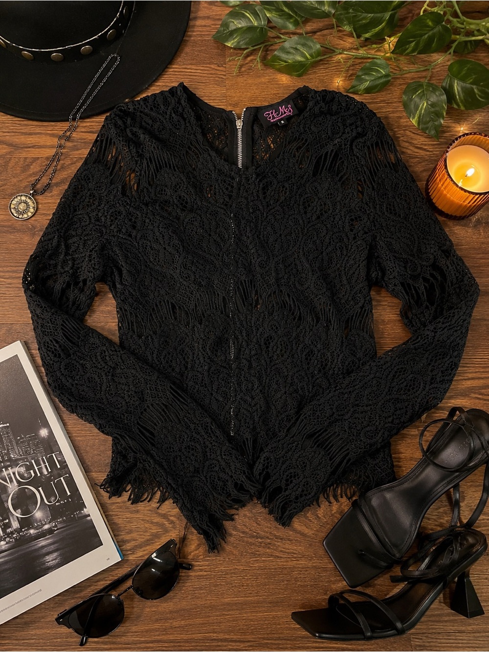 Hot Miami Styles Black Sheer Lace Zip-Back Long Sleeve Top